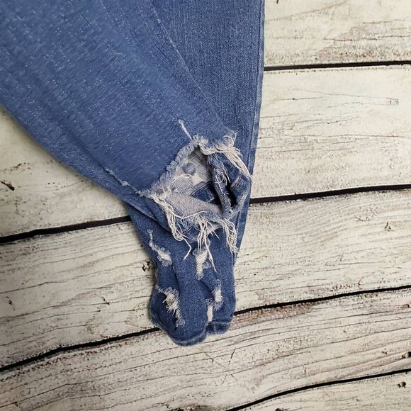 KanCan for Maurices Women’s High Rise Skinny Jeans Size 26 Button Fly Distressed - Picture 9 of 10
